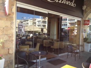 Πτυσσόμενες πόρτες ασφαλείας χωρίς οδηγό δαπέδου